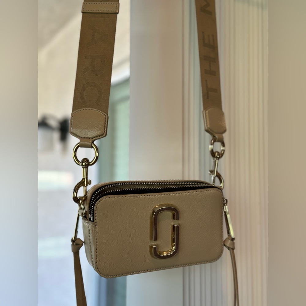 Marc Jacobs Snapshot